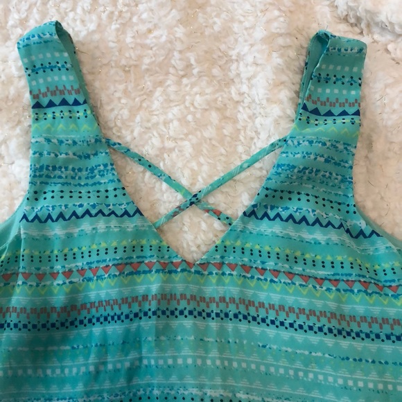 Red Camel tank top - Picture 2 of 2